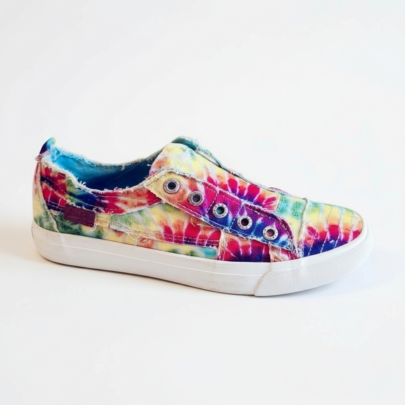 Blowfish Shoes - NEW! Blowfish Tie Dye Sneakers